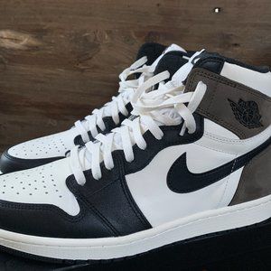 Jordan 1 Retro High Dark Mocha Sz 12 (new)